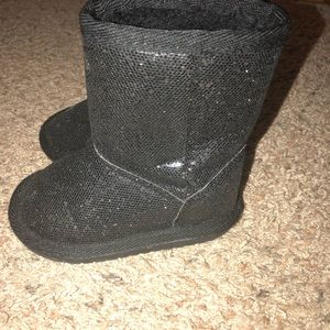 The children’s place glitter boots
